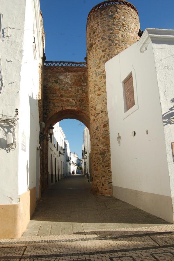 Entretorres Apartamento Turistico Olivenza Exterior photo